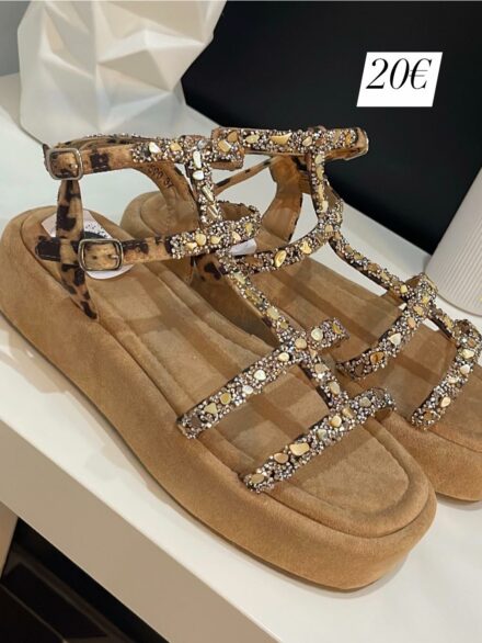 Sandales